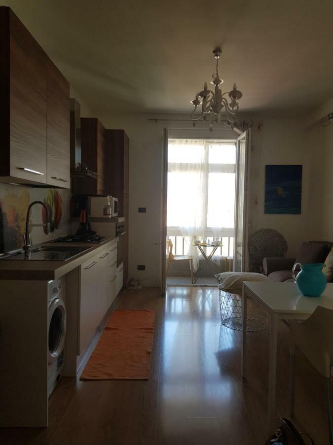 Ferienwohnung Romantica Fuga Con Vista Panoramica Sulla Citta Di Savona Exterior foto