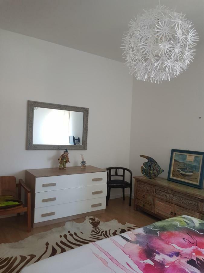 Ferienwohnung Romantica Fuga Con Vista Panoramica Sulla Citta Di Savona Exterior foto